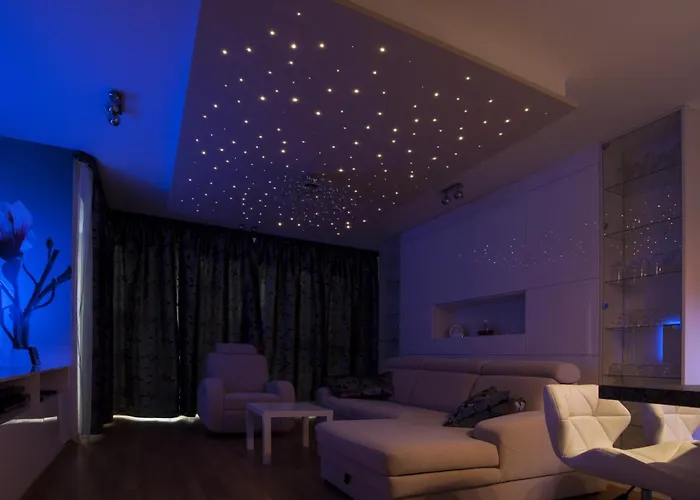Happy Apartments